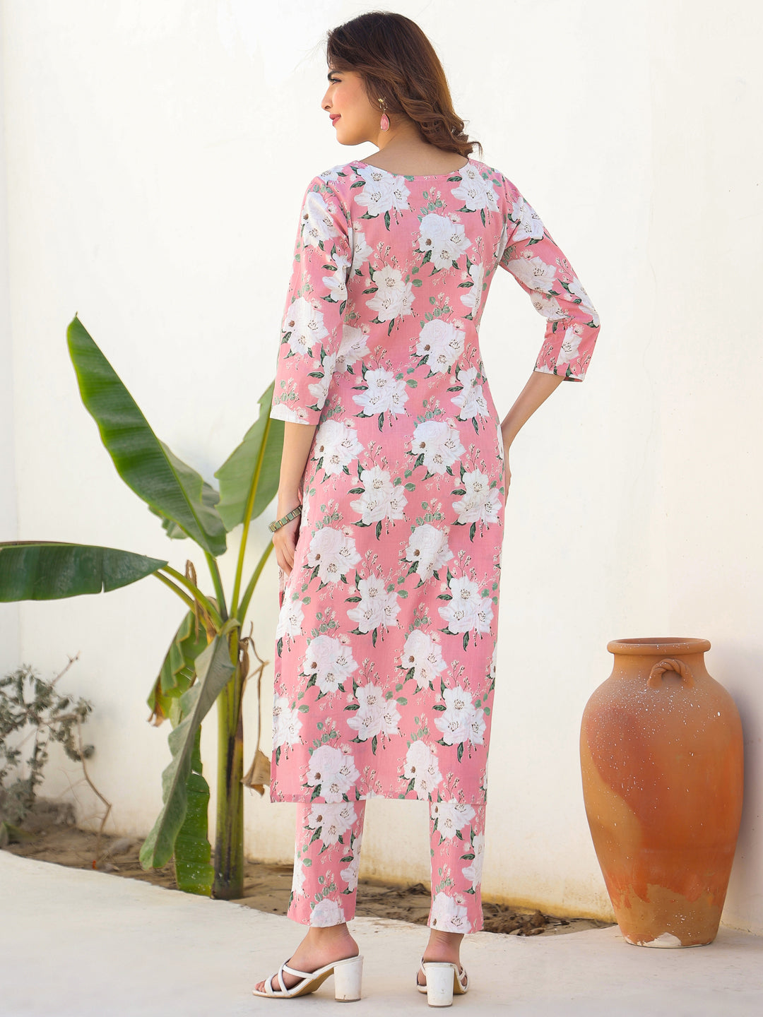 Janasya Light Cotton Floral Straight Kurta Set - Distacart