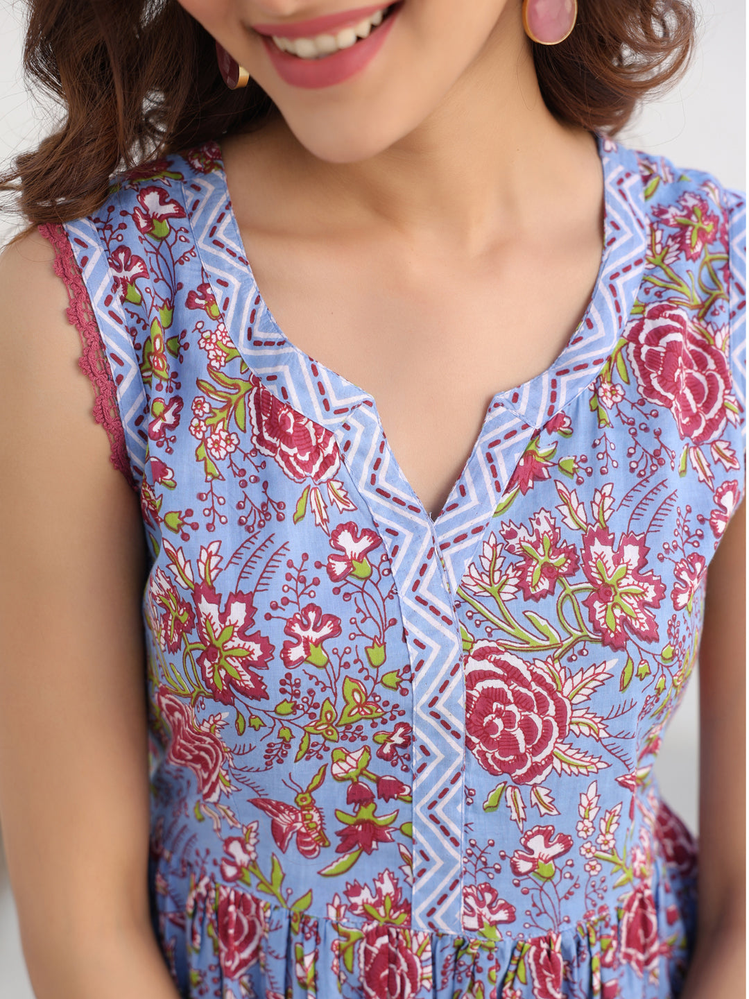Janasya Dark Cotton Floral A-Line Kurta Set - Distacart