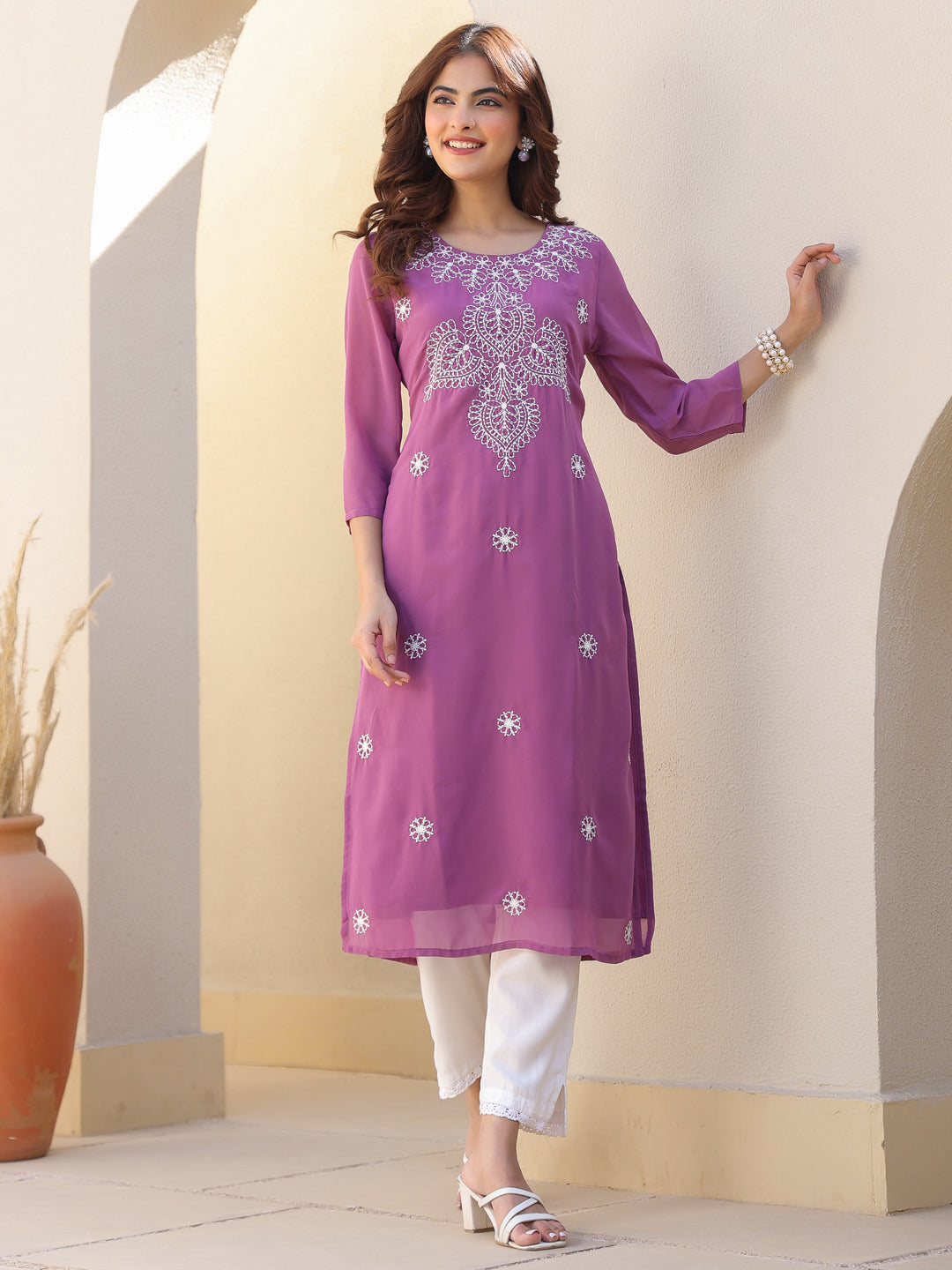 Janasya Dark Georgette Floral Straight Kurta - Distacart
