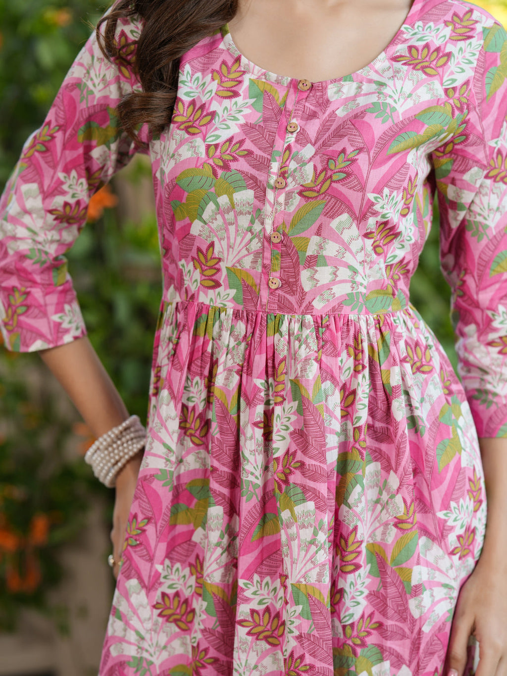 Janasya Bright Cotton Floral A-Line Kurta - Distacart