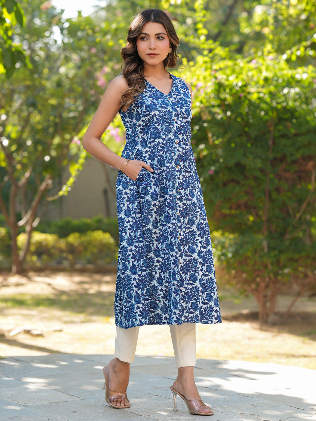 Janasya Dark Cotton Floral A-Line Kurta - Distacart