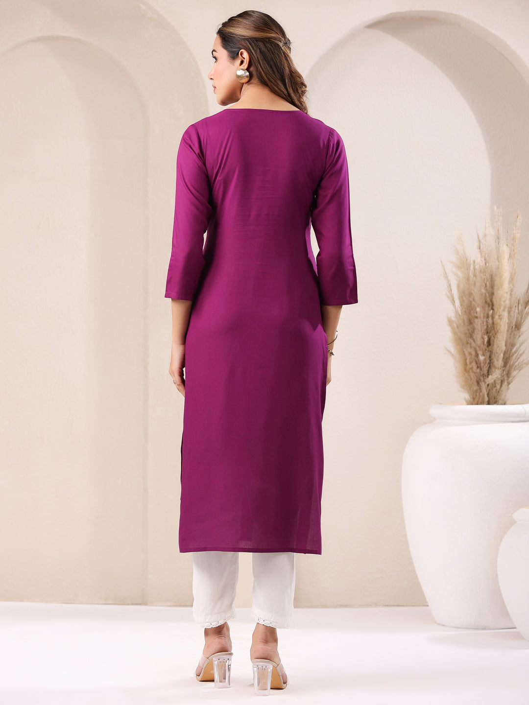 Janasya Dark Rayon Embroidered Straight Kurta - Distacart