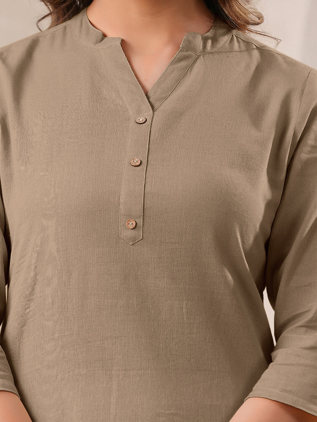 Janasya Light Cotton Solid Straight Kurta
