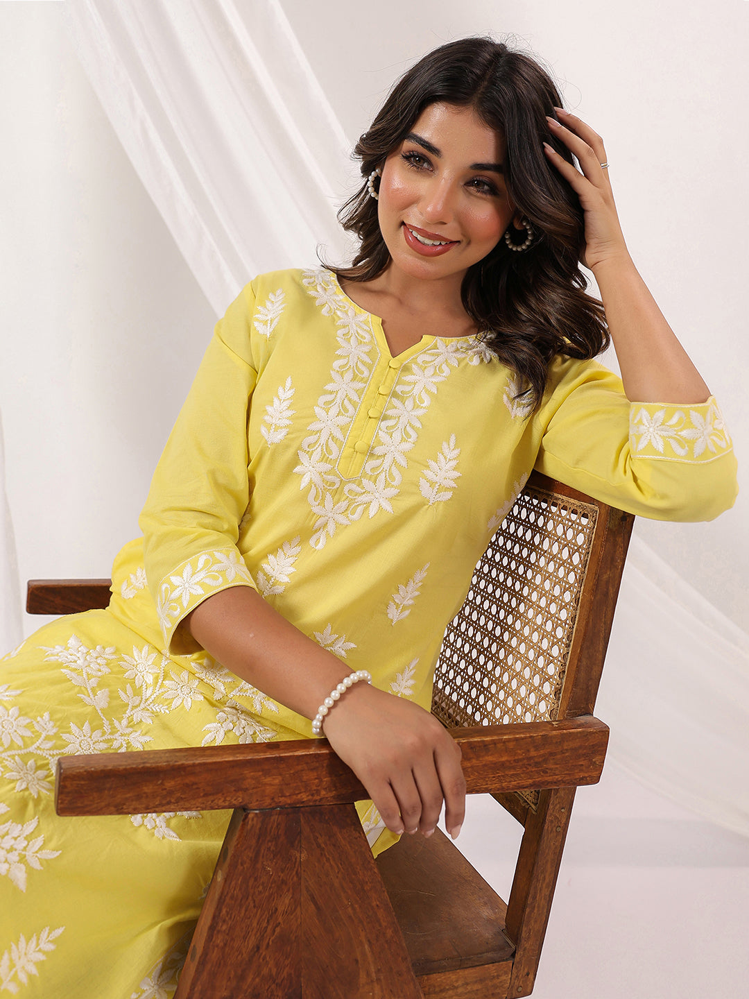 Janasya Light Cotton Embroidered Straight Kurta - Distacart