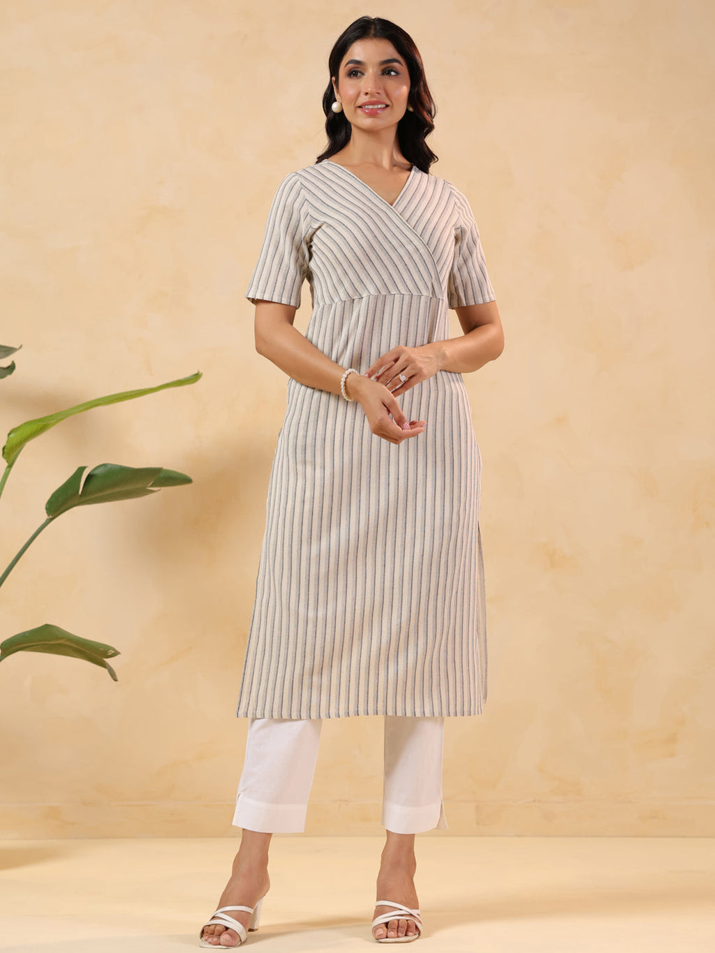 Janasya Light Cotton Striped Straight Kurta - Distacart