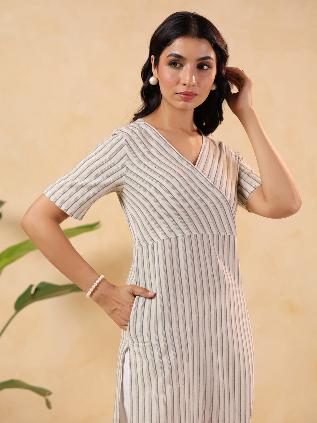 Janasya Light Cotton Striped Straight Kurta - Distacart