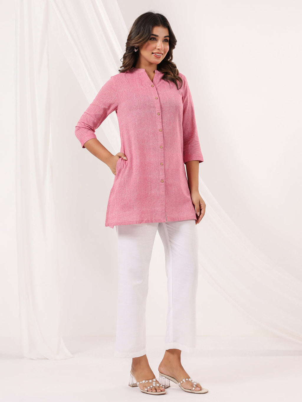 Janasya Light Cotton Solid Straight Kurta - Distacart