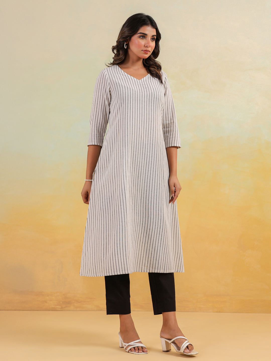 Janasya Light Cotton Striped Straight Kurta - Distacart