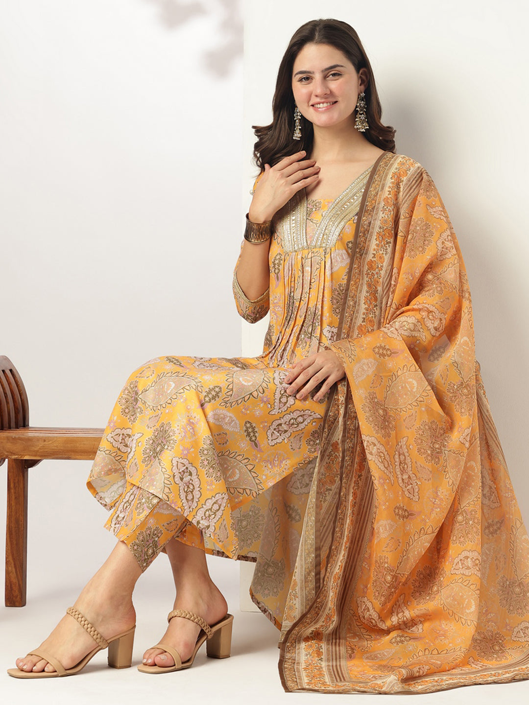 Janasya Bright Silk Blend Floral Straight Kurta Set - Distacart