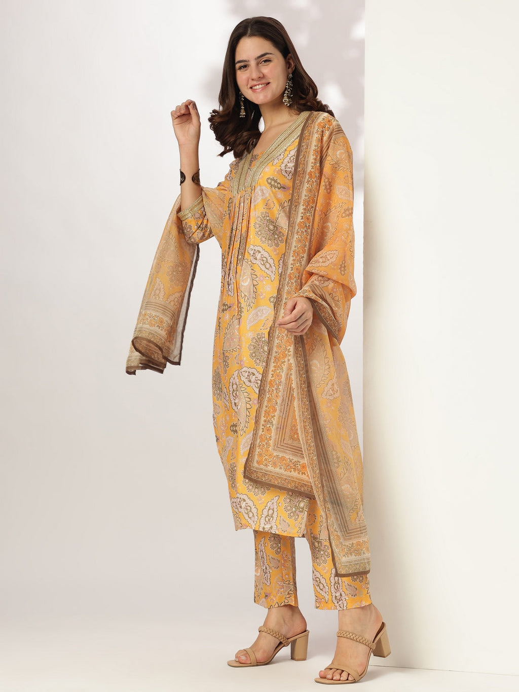 Janasya Bright Silk Blend Floral Straight Kurta Set - Distacart