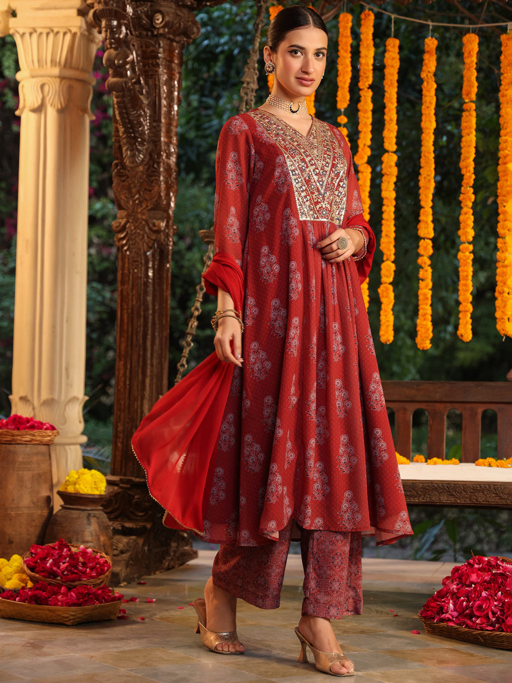 Janasya Dark Georgette Yoke Embroidery A-Line Kurta Set - Distacart