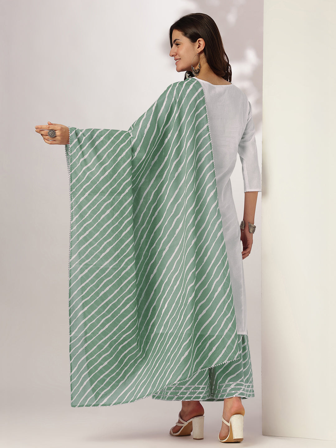 Janasya Light Cotton Yoke Embroidery Straight Kurta Set - Distacart
