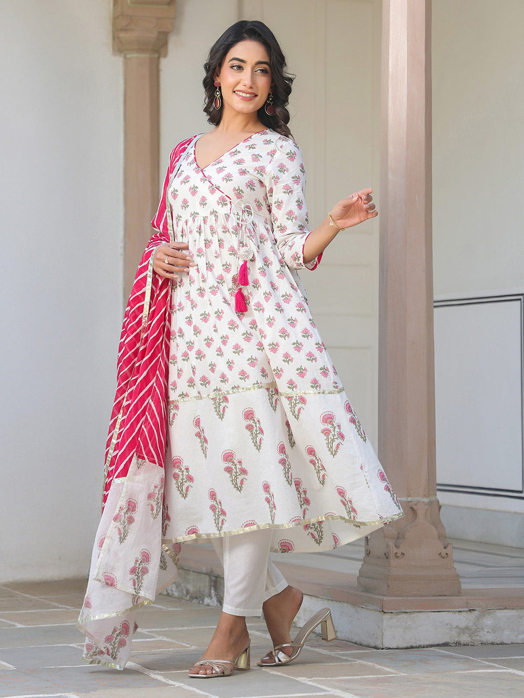 Janasya Light Cotton Floral Angrakha Kurta Set - Distacart