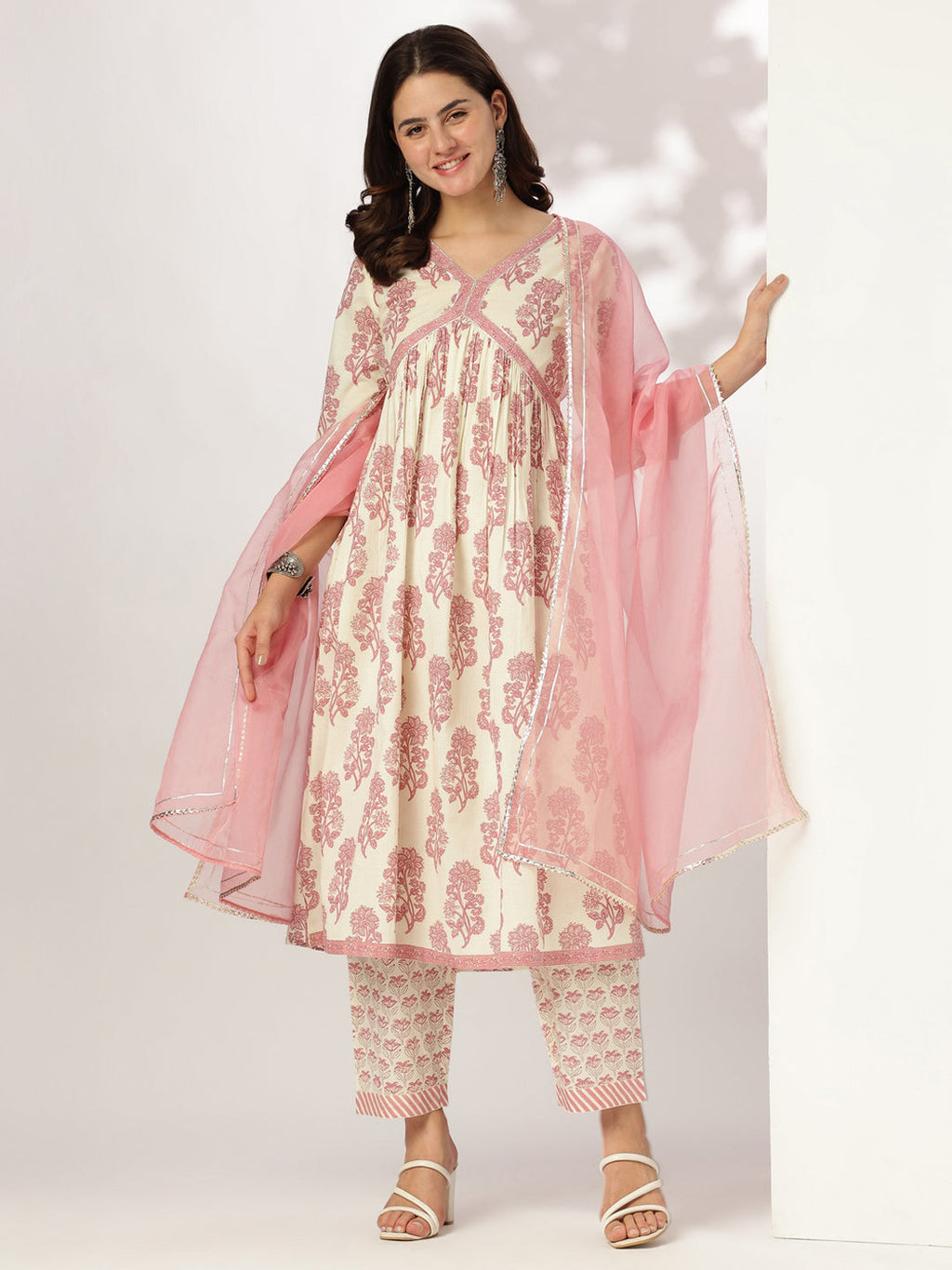 Janasya Light Cotton Floral A-Line Kurta Set - Distacart