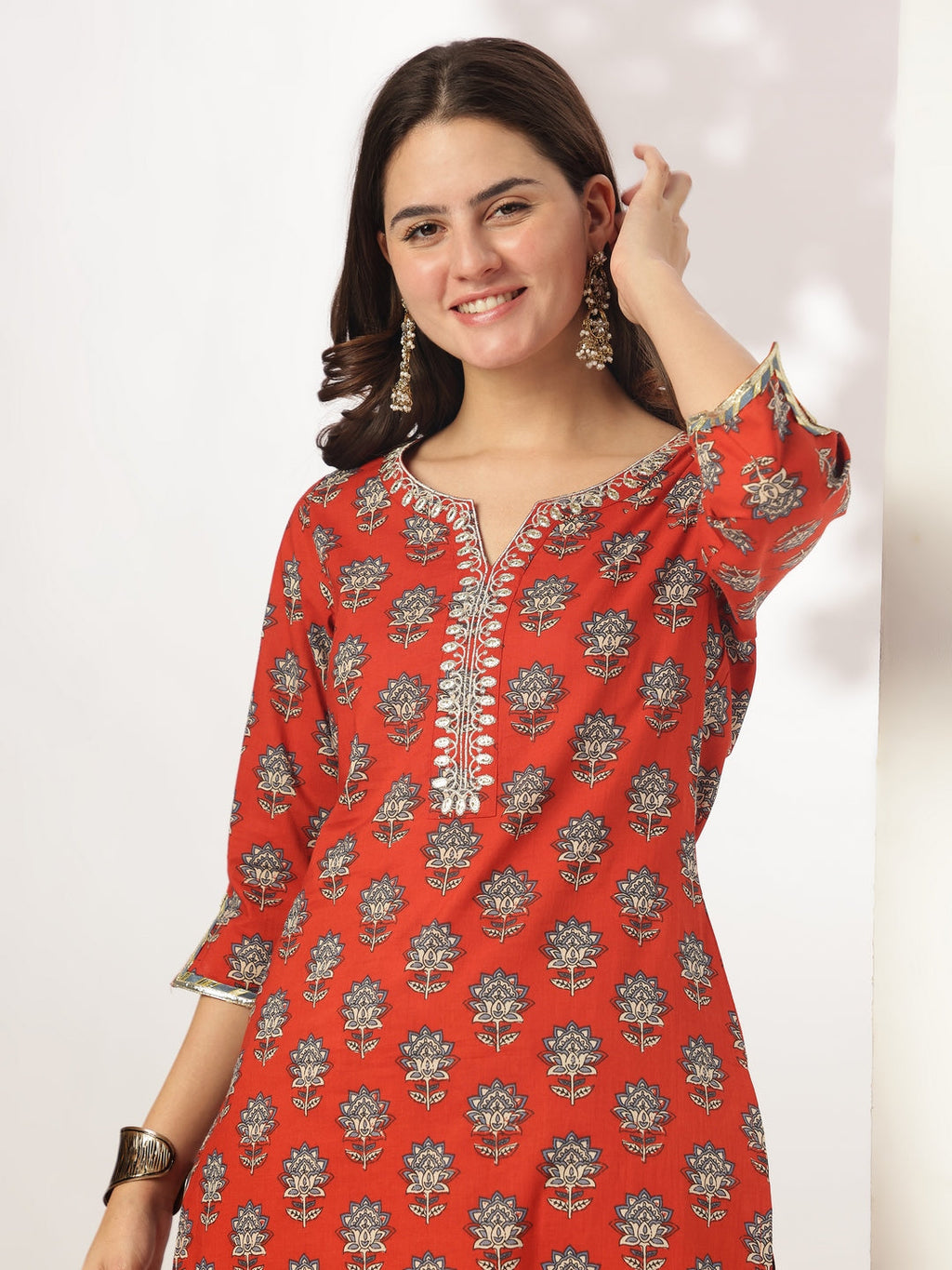 Janasya Bright Cotton Floral Straight Kurta Set - Distacart