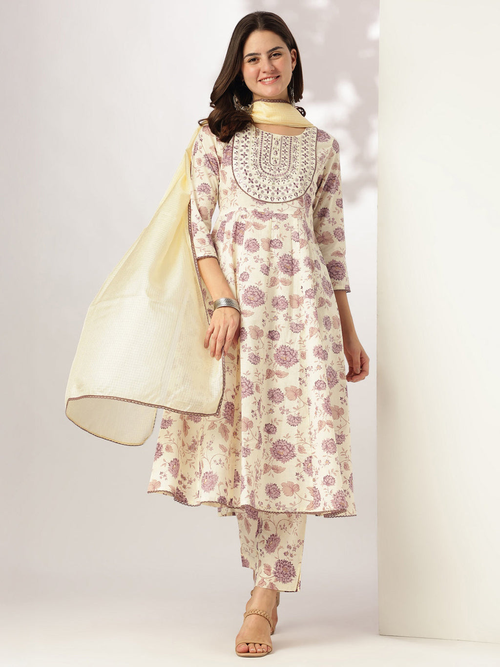 Janasya Light Cotton Floral Anarkali Kurta Set - Distacart