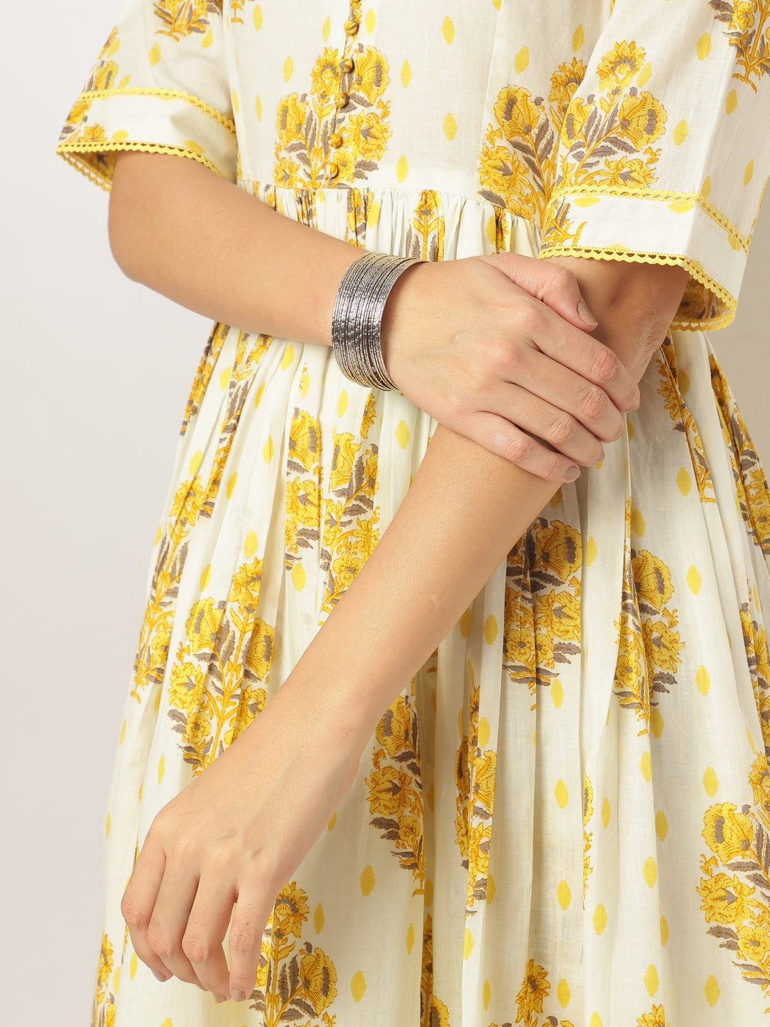 Janasya Light Cotton Floral A-Line Kurta Set - Distacart