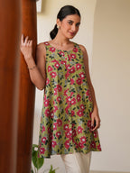 Janasya Dark Cotton Floral A-Line Tunic - Distacart
