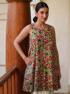 Janasya Dark Cotton Floral A-Line Tunic - Distacart