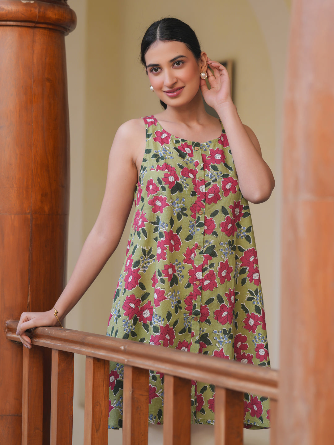 Janasya Dark Cotton Floral A-Line Tunic - Distacart
