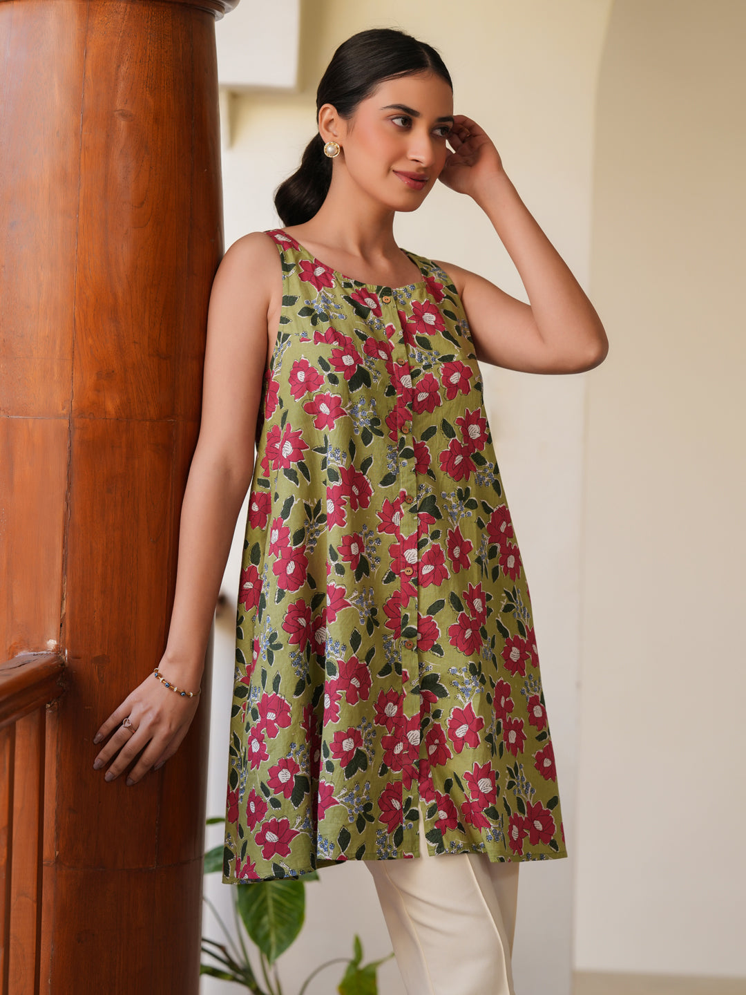 Janasya Dark Cotton Floral A-Line Tunic - Distacart