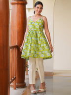 Janasya Bright Cotton Floral A-Line Tunic - Distacart