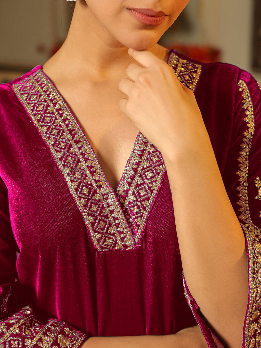 Janasya Pink Velvet Embroidered Kurta & Bottom