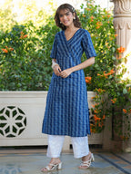 Janasya Dark Cotton Geometric Straight Kurta