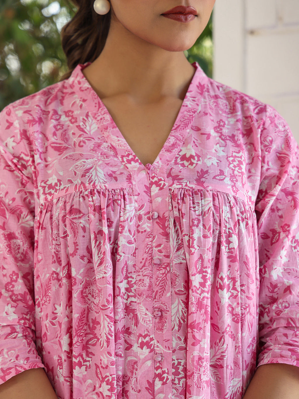 Janasya Light Cotton Floral Empire Kurta