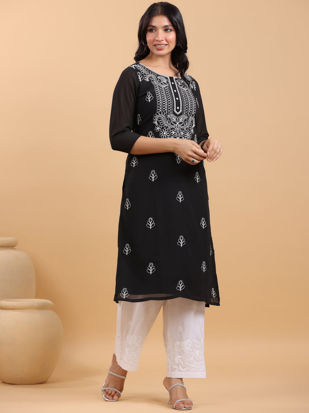 Janasya Black Weightless Georgette Embroidered Kurta