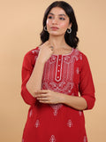 Janasya Maroon Weightless Georgette Embroidered Kurta