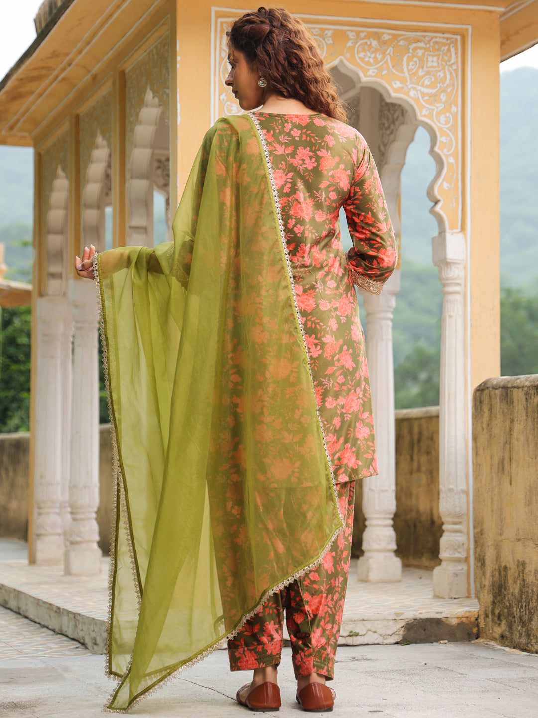Janasya Olive Velvet Floral Set