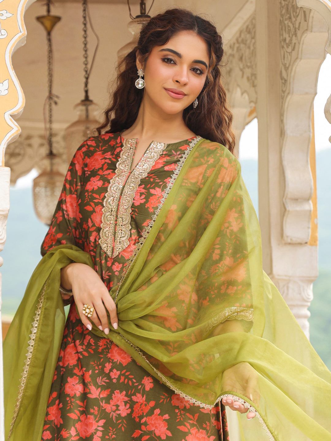 Janasya Olive Velvet Floral Set