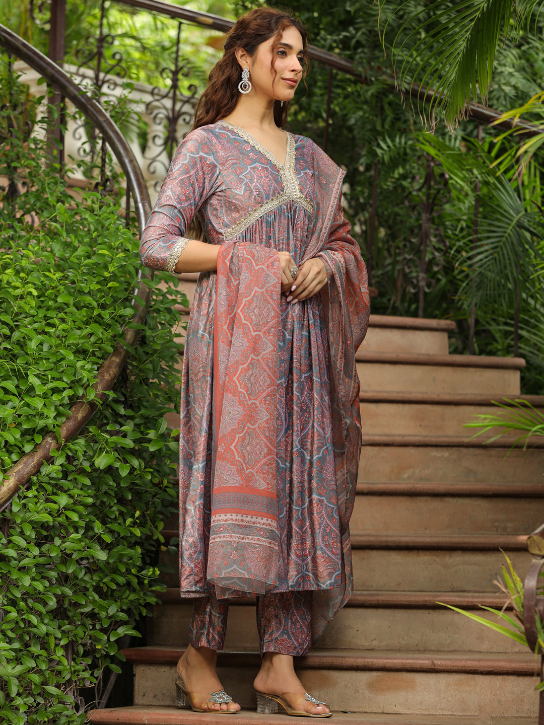 Janasya Grey Chiffon Ethnic Motifs Set