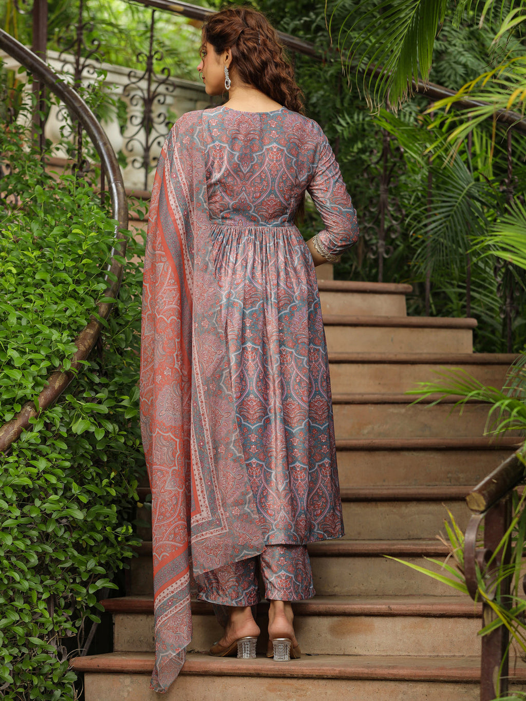 Janasya Grey Chiffon Ethnic Motifs Set
