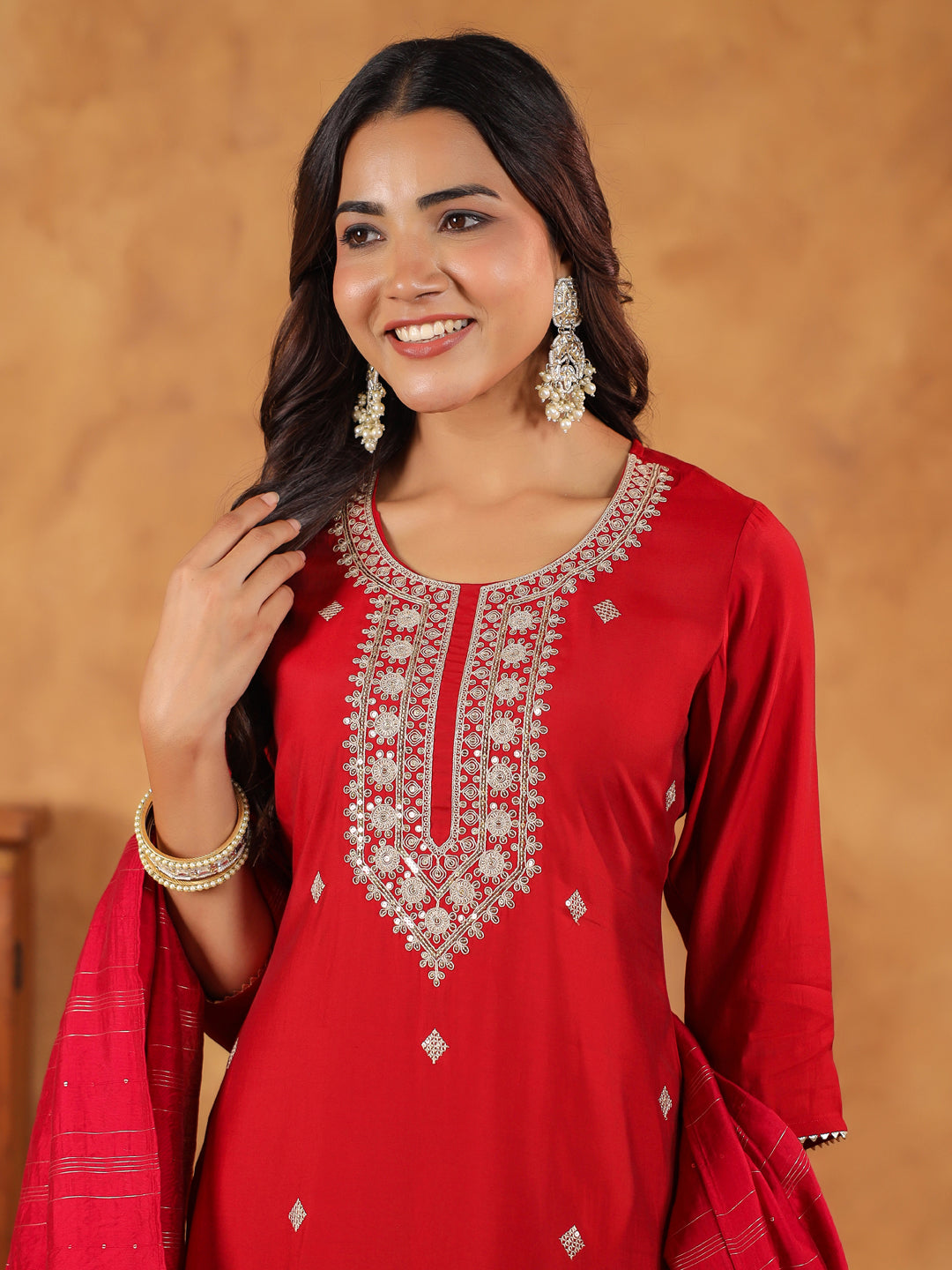 Janasya Dark Chanderi Embroidered Straight Kurta Set - Distacart