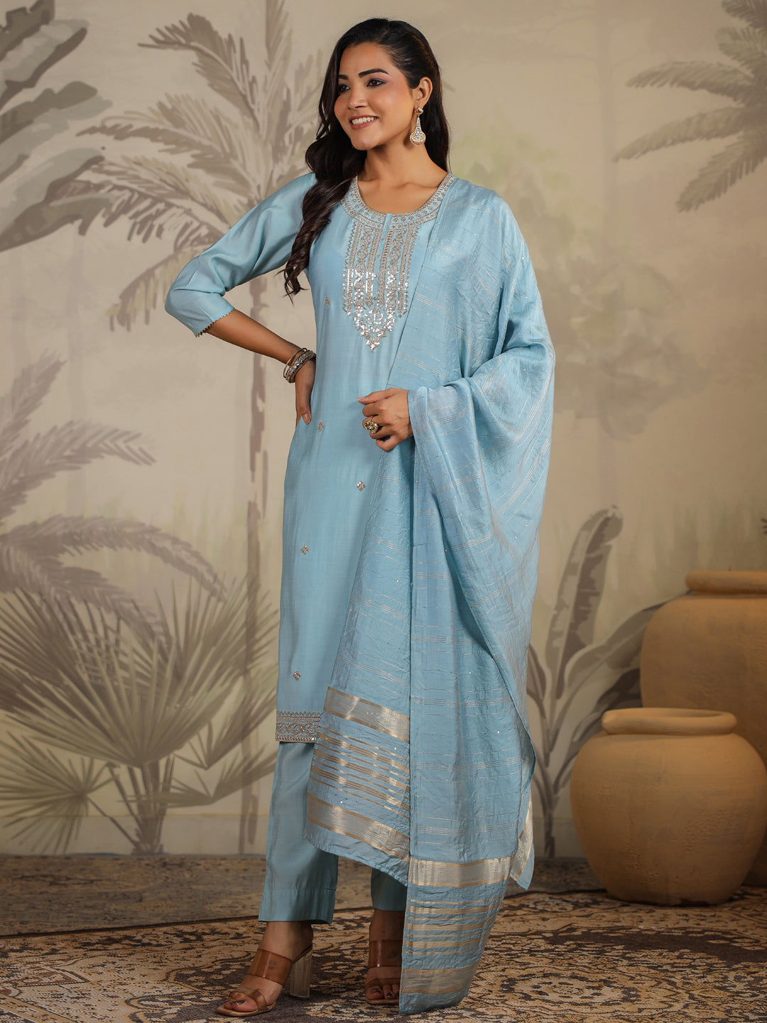 Janasya Light Chanderi Embroidered Straight Kurta Set