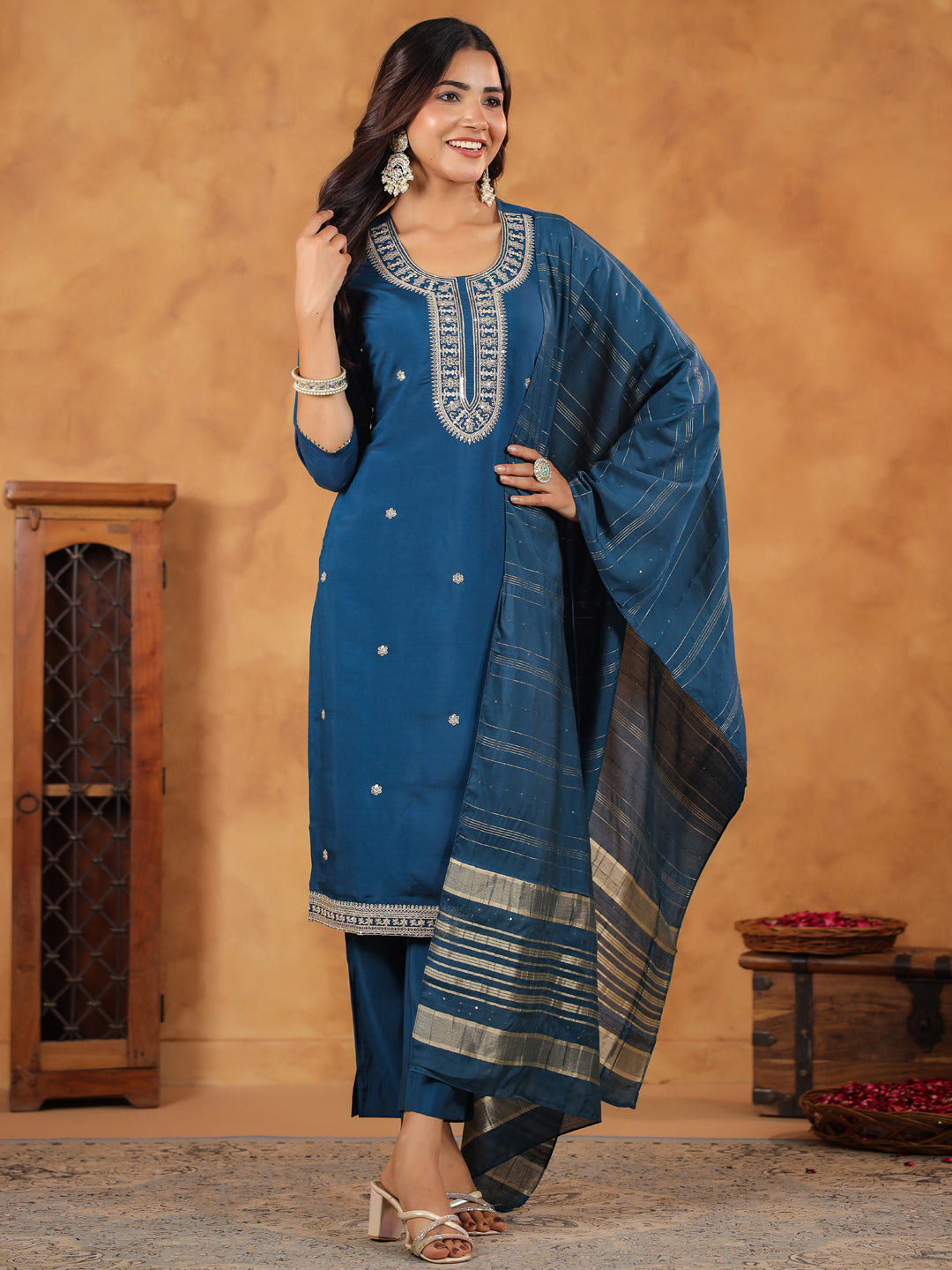 Janasya Dark Chanderi Embroidered Straight Kurta Set - Distacart