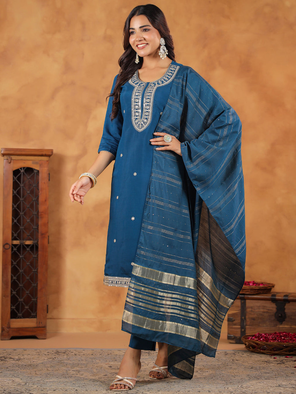 Janasya Dark Chanderi Embroidered Straight Kurta Set - Distacart