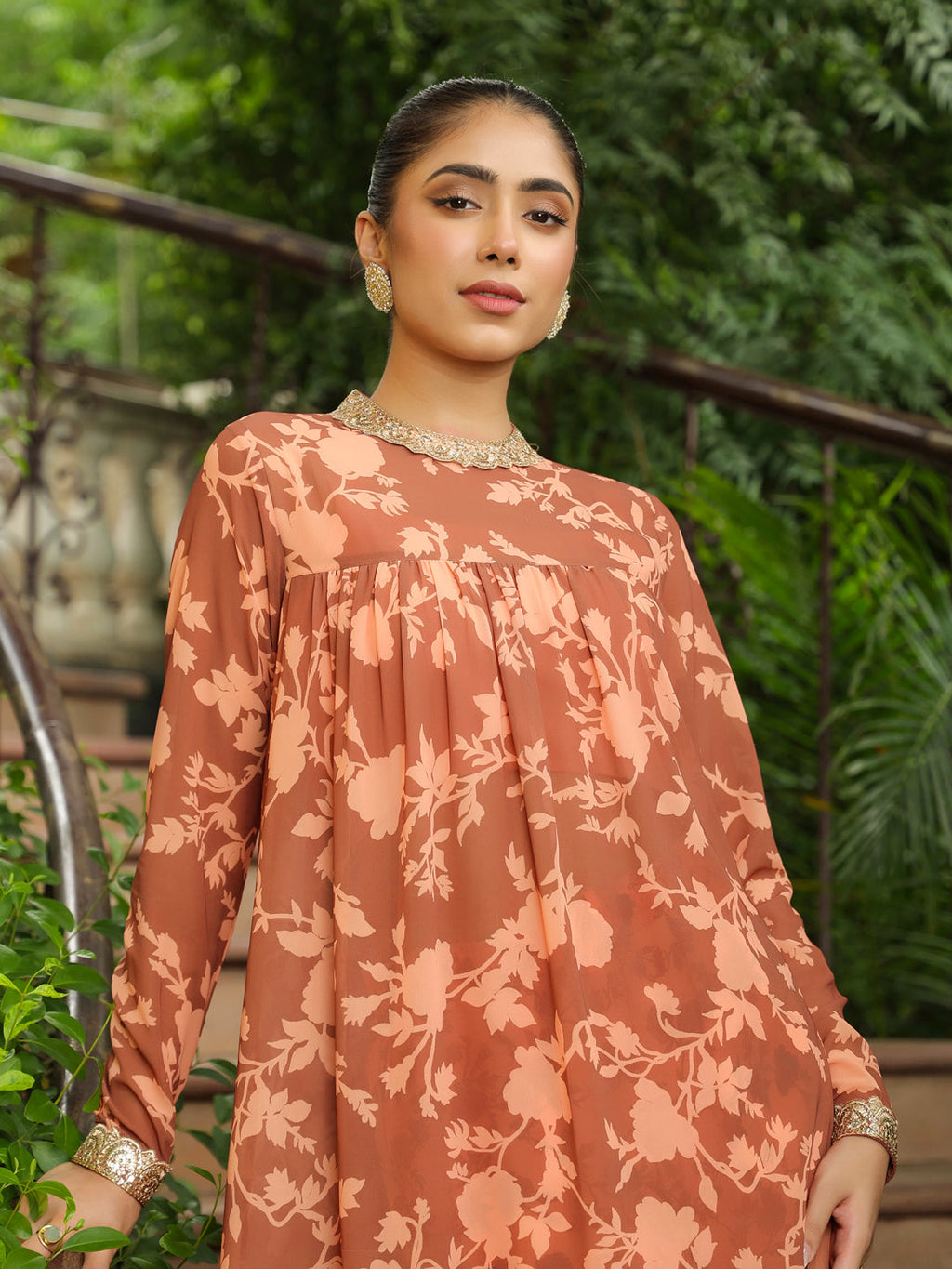 Janasya Brown Weightless Georgette Floral Kurta, pant & Jacket