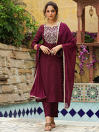 Janasya Dark Chanderi Yoke Embroidery Straight Kurta Set
