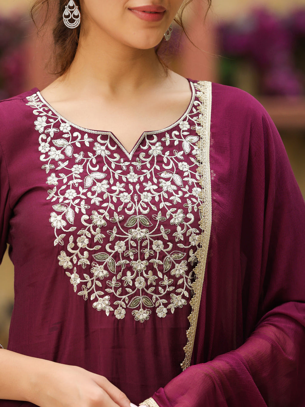 Janasya Dark Chanderi Yoke Embroidery Straight Kurta Set