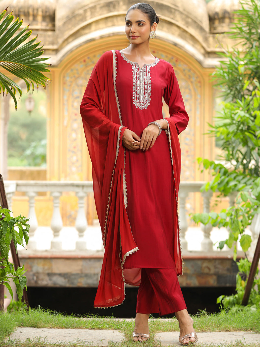 Janasya Dark Chanderi Embroidered Straight Kurta Set - Distacart