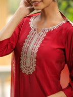 Janasya Dark Chanderi Embroidered Straight Kurta Set - Distacart