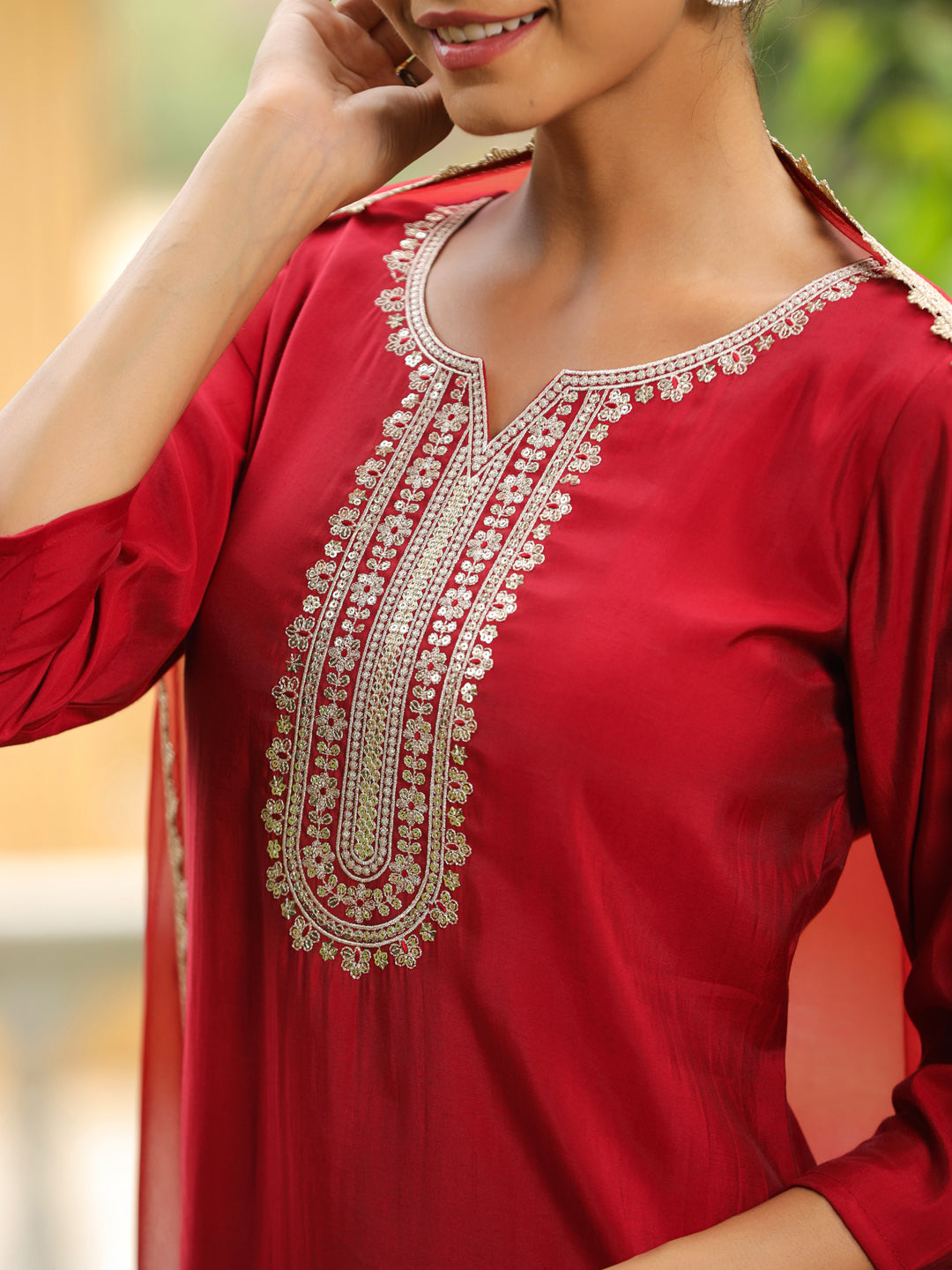 Janasya Dark Chanderi Embroidered Straight Kurta Set - Distacart