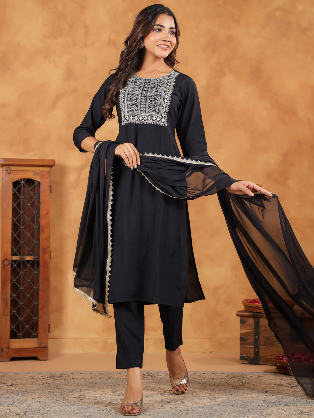 Janasya Dark Chanderi Embroidered Straight Kurta Set - Distacart