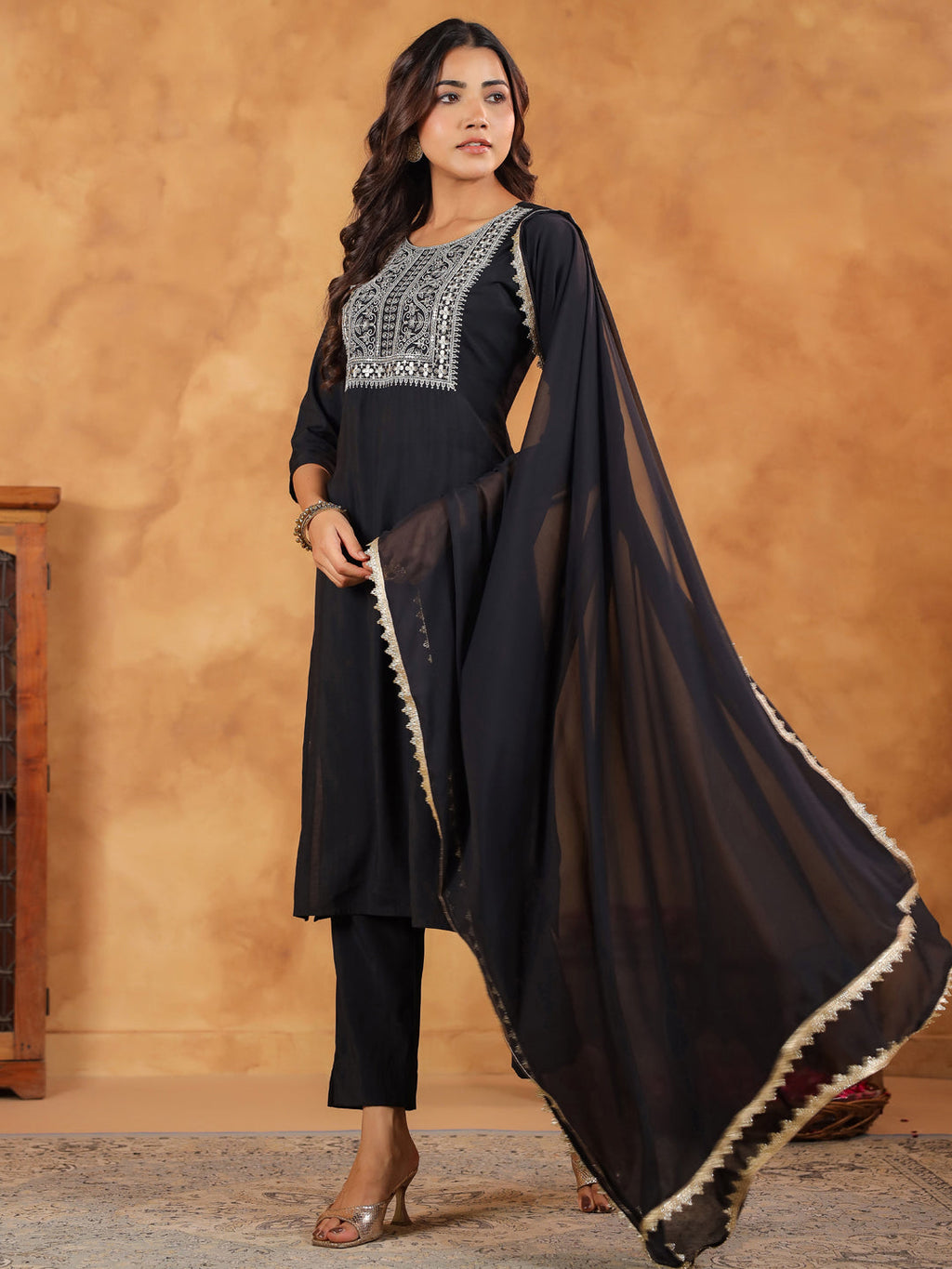 Janasya Dark Chanderi Embroidered Straight Kurta Set - Distacart