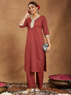 Janasya Dark Cotton Floral Straight Kurta Set - Distacart