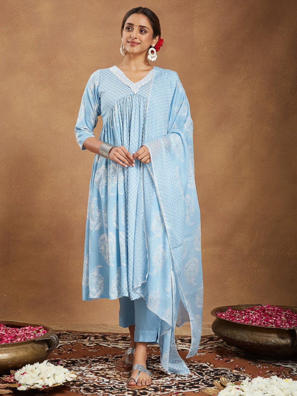 Janasya Light Rayon Ethnic Motifs A-Line Kurta Set - Distacart
