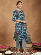 Janasya Bright Cotton Floral Straight Kurta Set